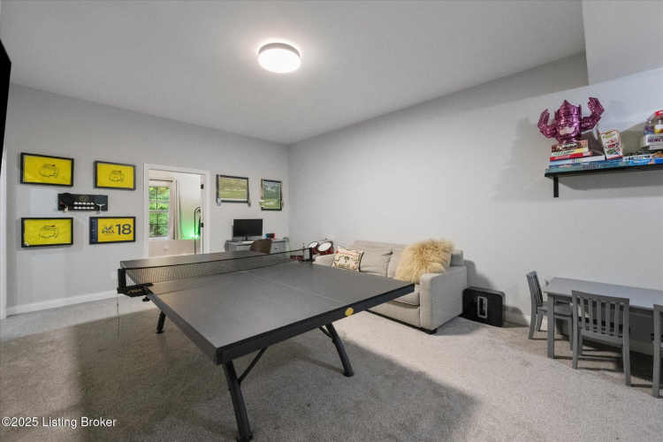Listing Image 36