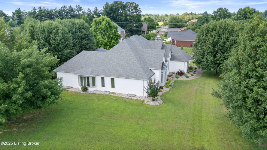 Listing Image 44
