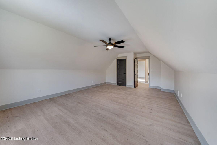 Listing Image 55
