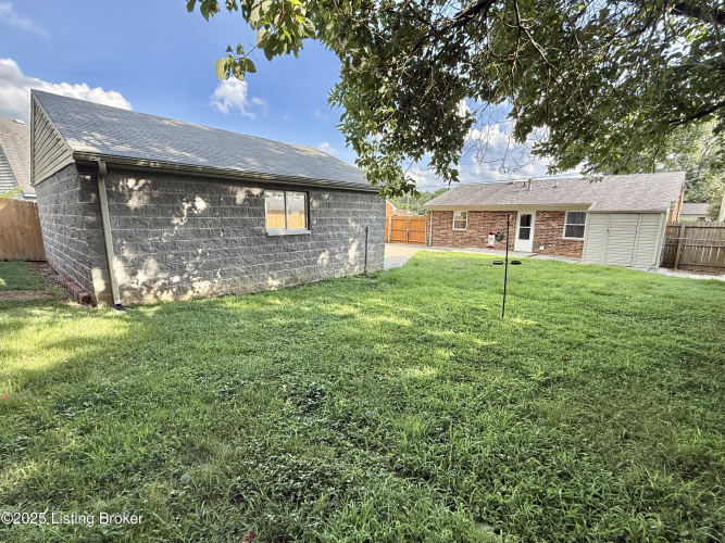 Listing Image 33