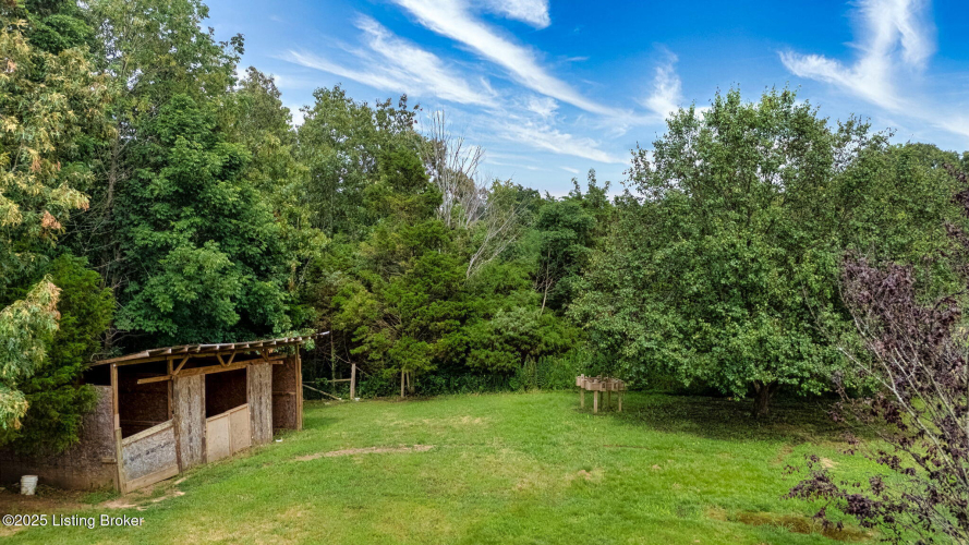 Listing Image 42