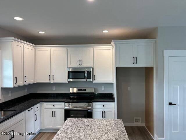 Listing Image 15