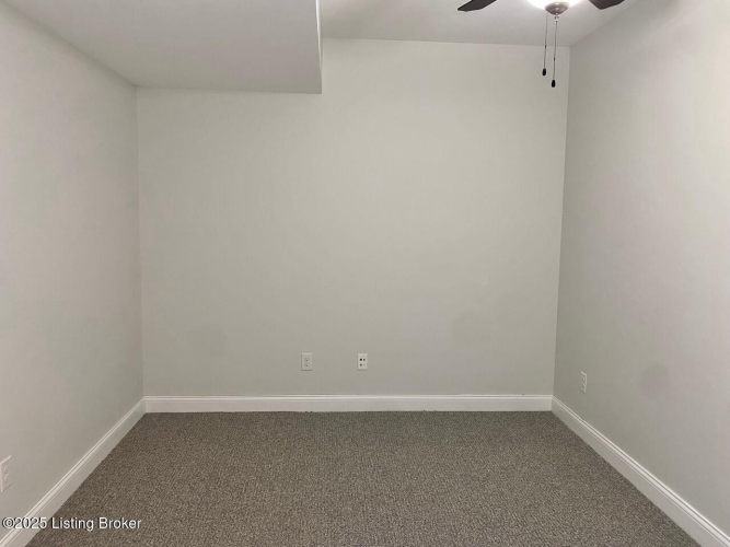 Listing Image 47