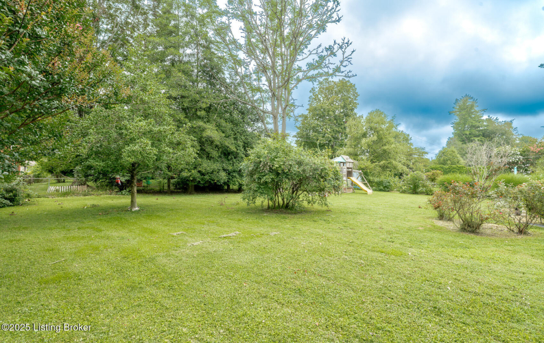 Listing Image 39