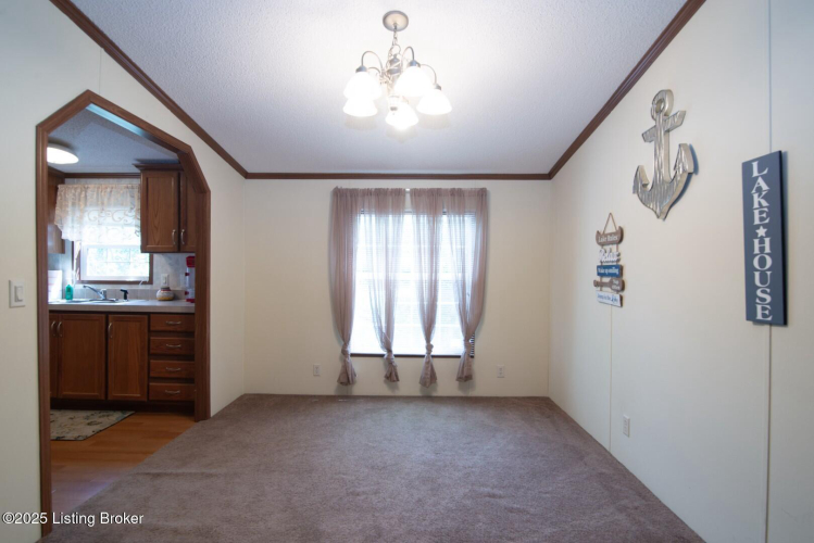 Listing Image 24
