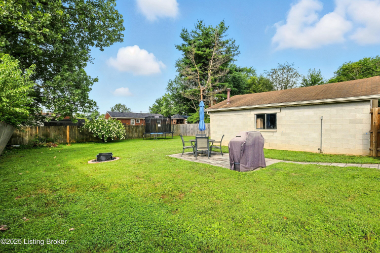 Listing Image 23