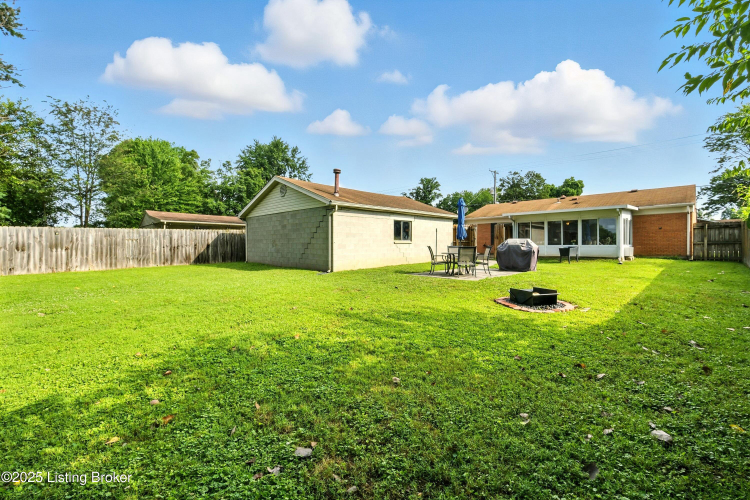 Listing Image 24