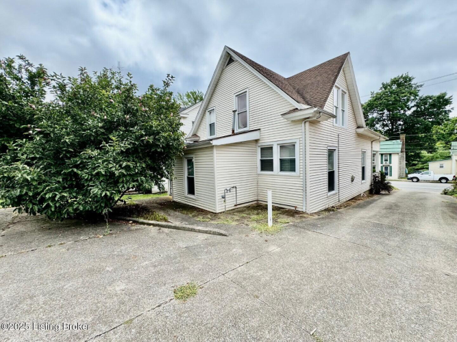 Listing Image 23