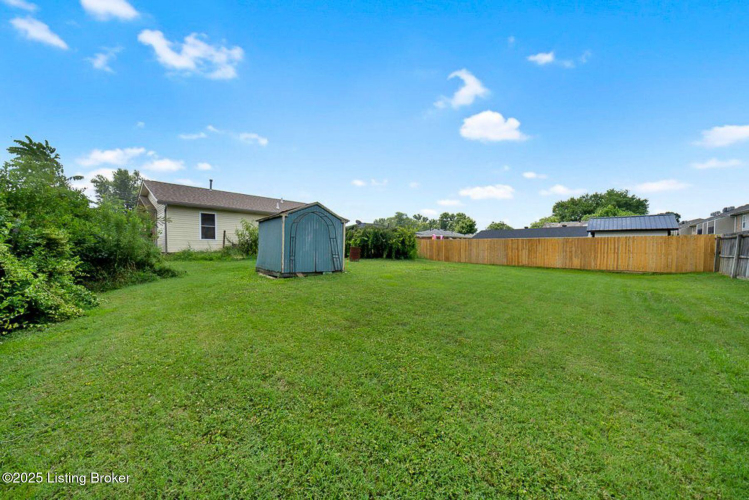 Listing Image 19
