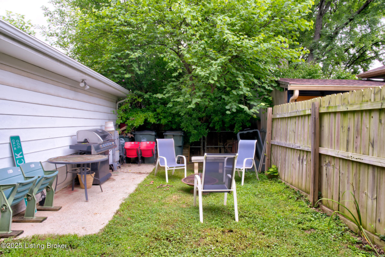 Listing Image 23