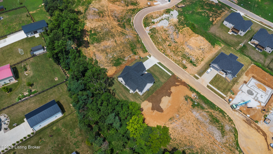 Listing Image 46