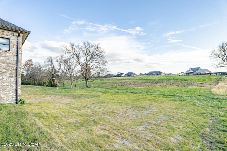 Listing Image 59