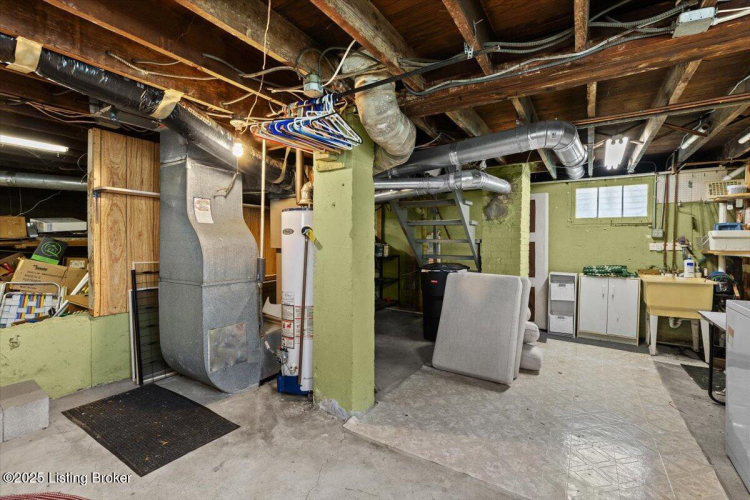 Listing Image 18