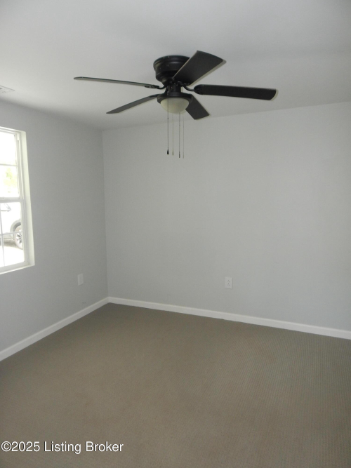 Listing Image 24