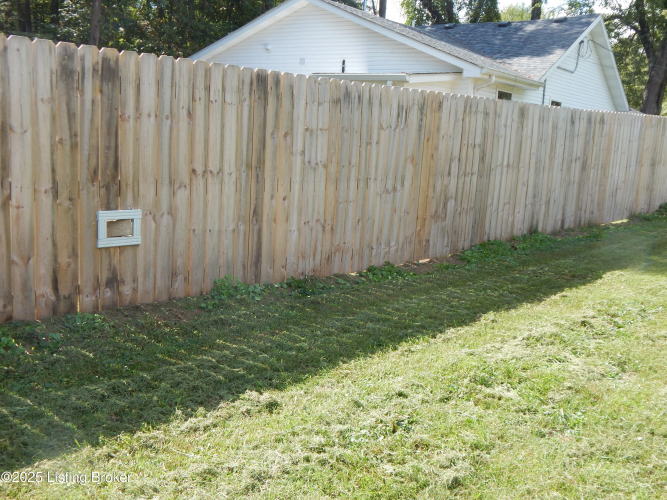 Listing Image 29