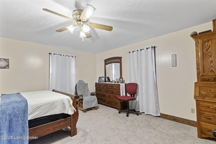 Listing Image 50