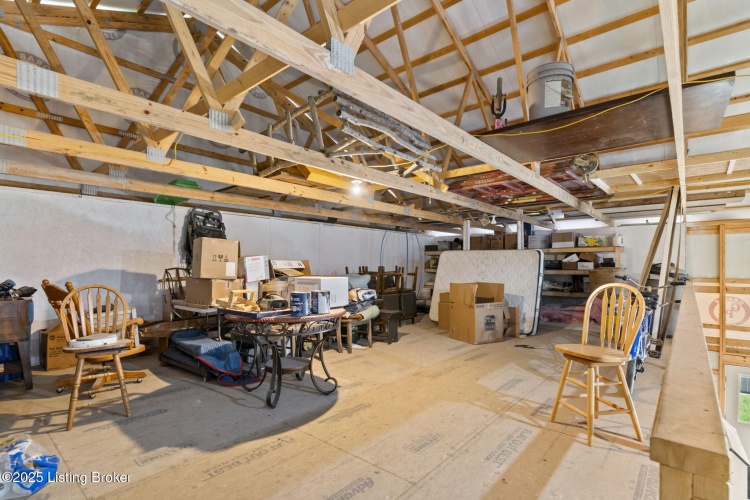 Listing Image 79