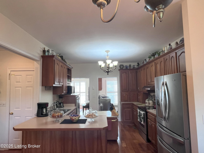 Listing Image 14