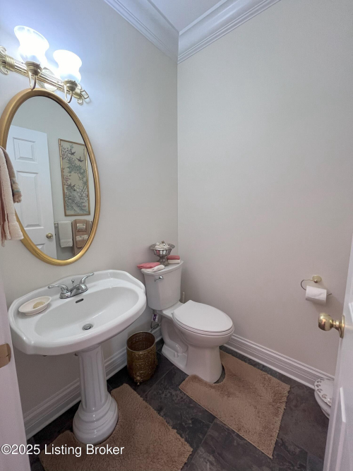 Listing Image 17