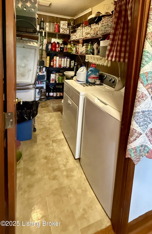 Listing Image 44