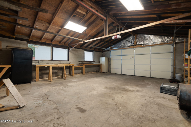 Listing Image 59