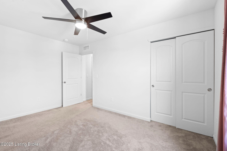 Listing Image 47