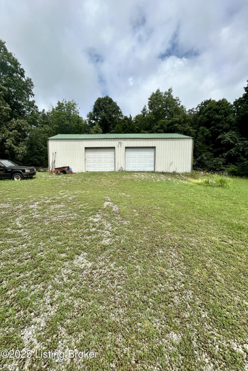Listing Image 11