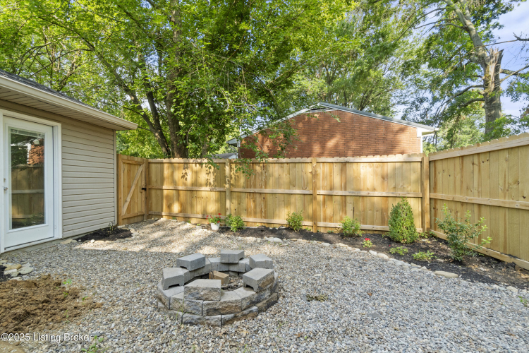 Listing Image 26