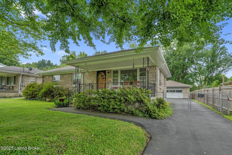 Listing Image 3