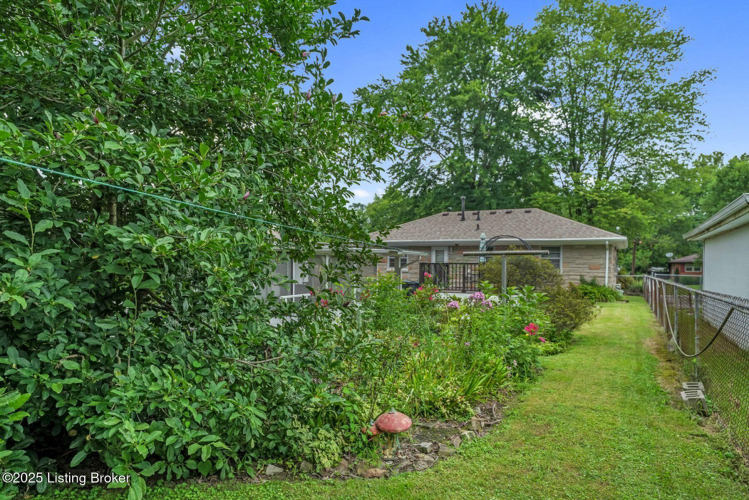 Listing Image 24