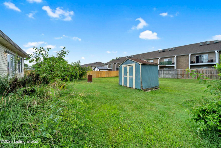 Listing Image 17