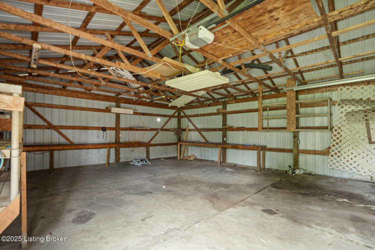 Listing Image 36