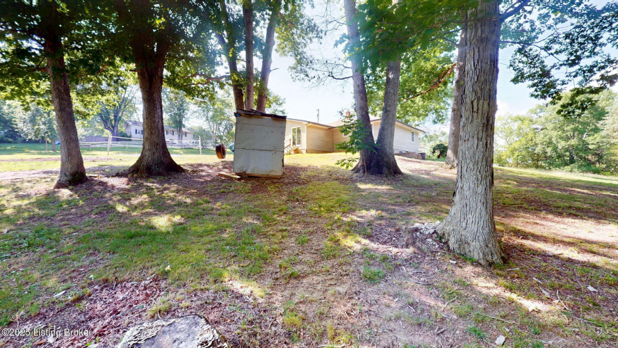 Listing Image 37