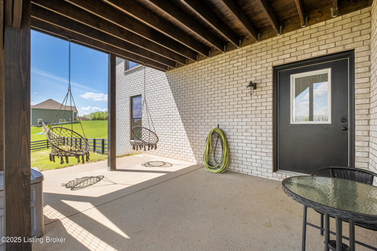 Listing Image 53
