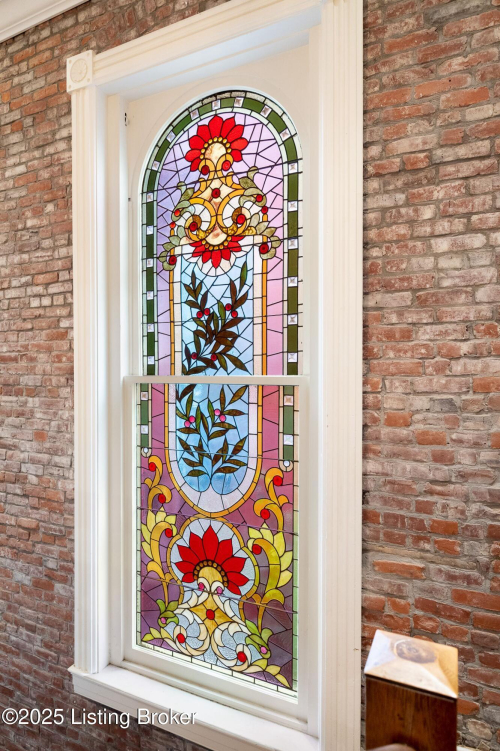 Listing Image 11