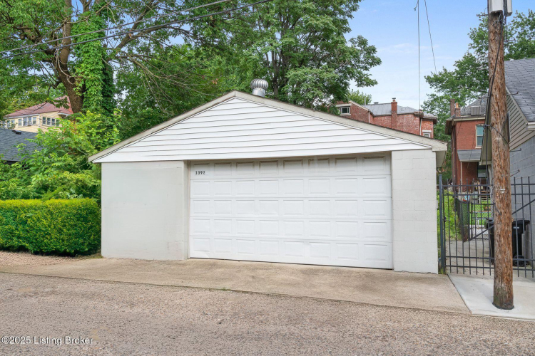 Listing Image 68