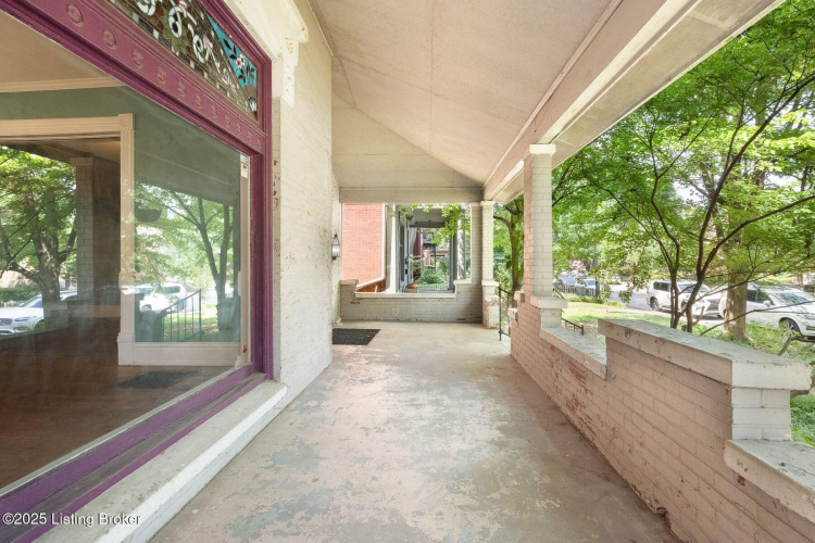 Listing Image 70