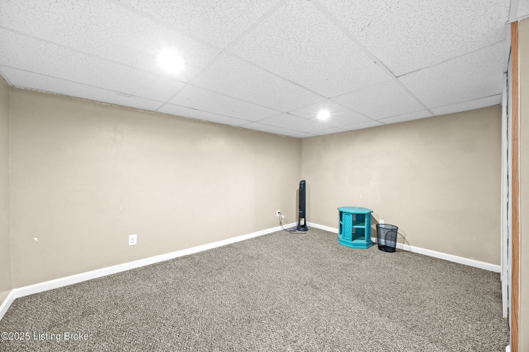 Listing Image 30