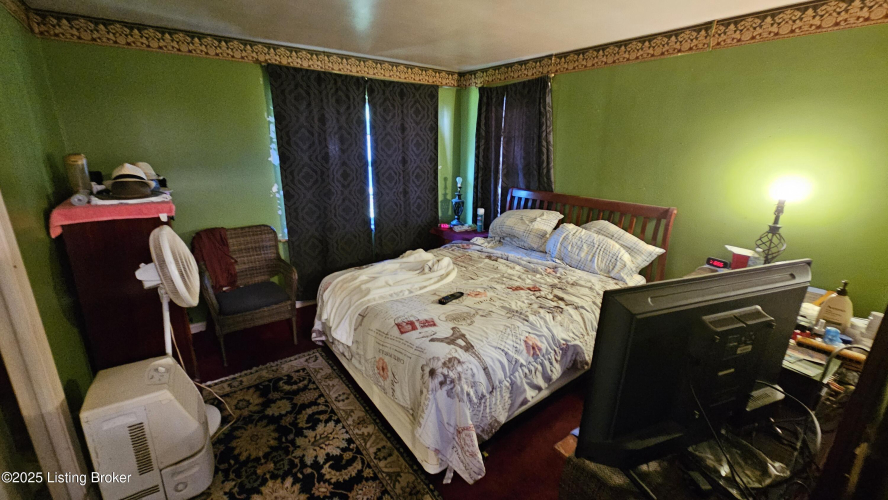 Listing Image 24