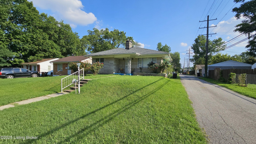 Listing Image 5
