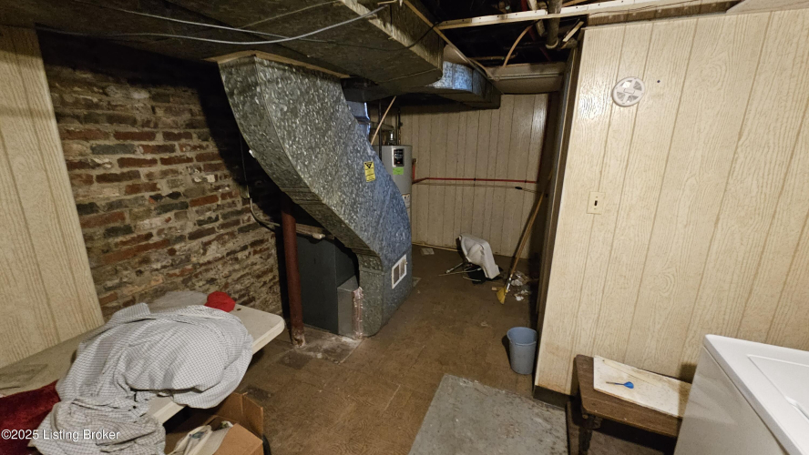 Listing Image 45