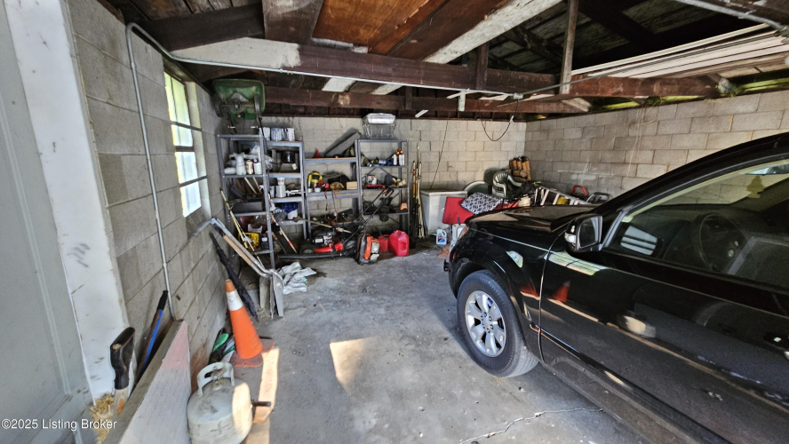 Listing Image 62