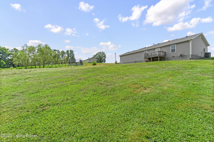 Listing Image 38