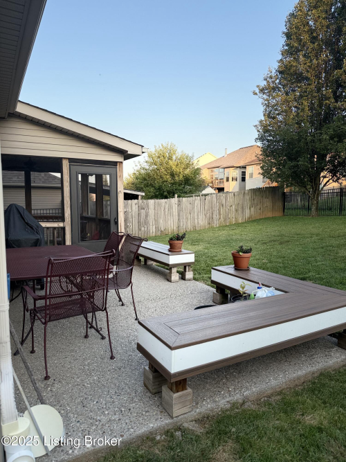 Listing Image 23