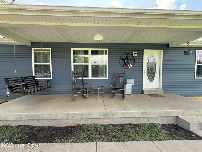 Listing Image 17