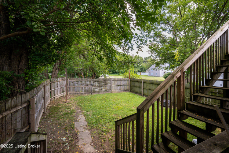 Listing Image 24