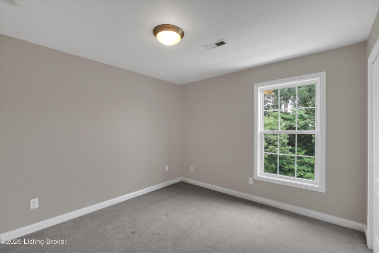 Listing Image 53