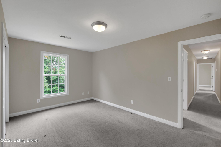 Listing Image 58