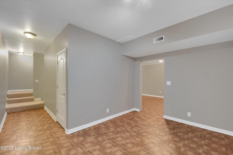 Listing Image 72