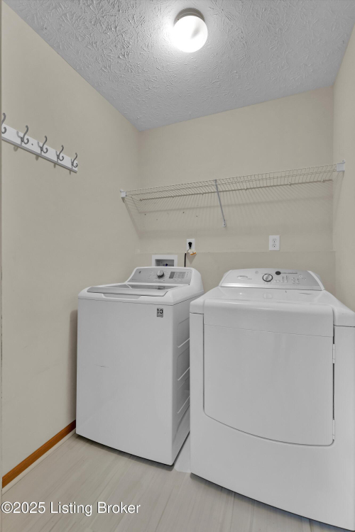 Listing Image 25